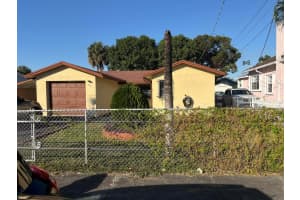 917 Bignonia Road, West Palm Beach, FL 33405 Sold 04/09/25