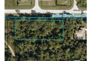 1075 13th Street SW, Vero Beach, FL 32962 Sold 05/30/25