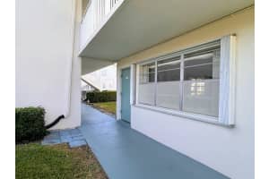 MLS# R11044019, Boynton Beach, Florida 33435