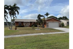 8249 Little Beth Drive E, Boynton Beach, FL 33472 Sold 04/09/25