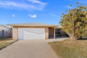 725 SW Ancona Road, Port Saint Lucie, FL 34953 Sold 04/04/25