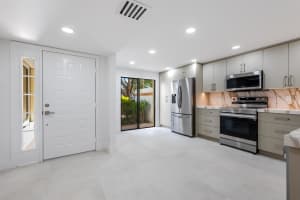 15319 Strathearn Drive 11002, Delray Beach, FL 33446 Sold 03/14/25