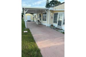 86 El Camino Real, Port Saint Lucie