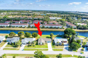 38 Vista Del Rio, Boynton Beach, FL 33426 Sold 05/08/25