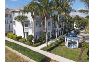 1304 Via De Pepi, Boynton Beach, FL 33426 Sold 04/11/25