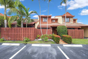 463 SE 14 Street, Dania Beach, FL 33004 Sold 04/01/25