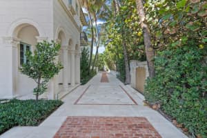 516 S Ocean Boulevard, Palm Beach, FL 33480 Sold 04/24/25