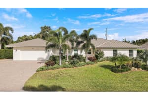 4124 SE Fairway E, Stuart, FL 34997 Sold 02/25/25