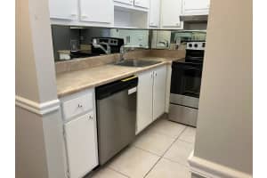 9355 SW 8th Street Street SW 323, Boca Raton, FL 33428 - MLS#R11044331