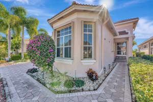 6807 Fairway Lakes Drive, Boynton Beach, FL 33472 Sold 01/14/25