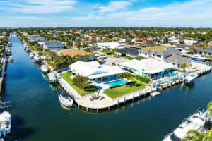 3020 NE 47th Street, Lighthouse Point, FL 33064 - MLS#R11044401