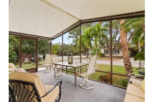 24 Santa Maria Way, Port Saint Lucie, FL 34952 Sold 04/03/25