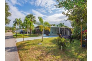 24 Santa Maria Way, Port Saint Lucie, FL 34952 Sold 04/03/25