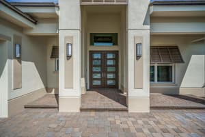 237 Strand Terrace, Vero Beach, FL 32963 Sold 03/31/25