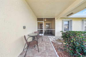 5261 Tiffany Anne Circle, West Palm Beach, FL 33417 Sold 03/31/25
