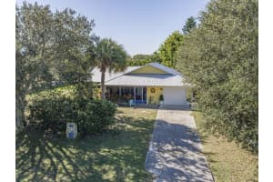 832 Roseland Road, Sebastian, FL 32958 Sold 02/12/25