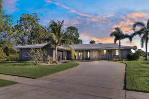 2765 SE Pine Valley Street, Port Saint Lucie, FL 34952 Sold 02/03/25
