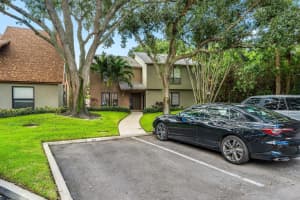 802 Sandtree Drive 802, Palm Beach Gardens, FL 33403 Sold 03/12/25