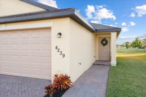 4239 Troon Place Place, Fort Pierce, FL 34947 Sold 02/18/25