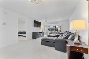 13840 Via Flora C C, Delray Beach, FL 33484 Sold 03/21/25