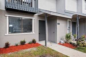 1902 Wharf Lane, Greenacres, FL 33463 Sold 02/28/25