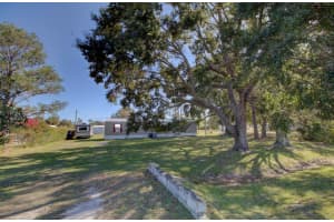 302 Kersh Terrace, Okeechobee, FL 34974 Sold 02/14/25