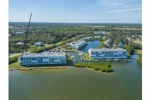 5932 S River Run Drive, Sebastian, FL 32958 Sold 02/18/25