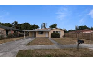 15 SW 8th Court, Delray Beach, FL 33444 Sold 03/18/25