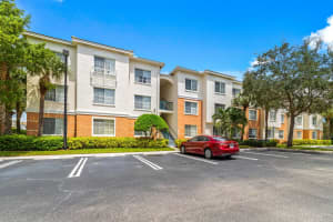 10302 Myrtlewood Circle W, Palm Beach Gardens, FL 33418 Sold 01/22/25