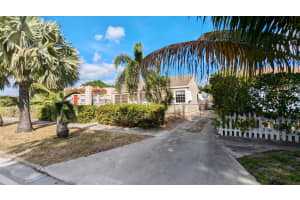 517 45th Street, West Palm Beach, FL 33407 Sold 03/06/25