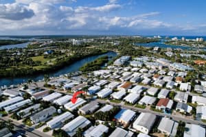 400 N A1a 46, Jupiter, FL 33477 Sold 03/20/25