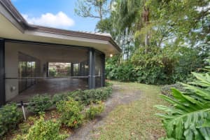 616 Cypress Key Drive, Atlantis, FL 33462 Sold 03/06/25