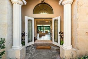 9313 Tropez Lane, Delray Beach, FL 33446 Sold 03/14/25