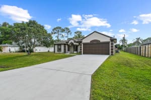 582 NW Cornell Avenue, Port Saint Lucie, FL 34983 Sold 01/30/25
