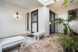 5618 SE Foxcross Place, Stuart, FL 34997 Sold 05/30/25