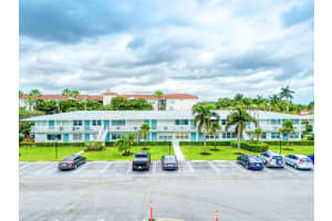 2430 S Federal Highway 8, Boynton Beach, FL 33435 - MLS#R11044971