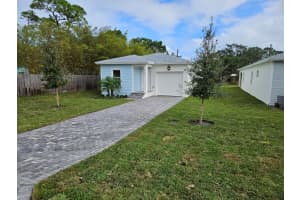 5197 SE Isabelita Avenue, Stuart, FL 34997 Sold 02/13/25