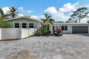 3902 SE Coquina Drive, Stuart, FL 34997 - MLS#R11045017