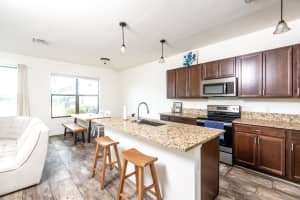 9826 E Villa Circle, Vero Beach, FL 32966 - MLS#R11045054