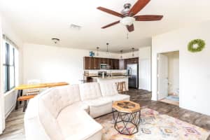 9826 E Villa Circle, Vero Beach, FL 32966 - MLS#R11045054
