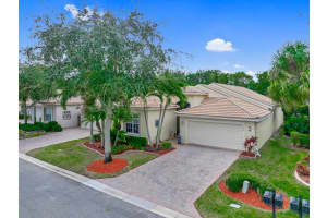 8298 Sandpiper Glen Drive, Lake Worth