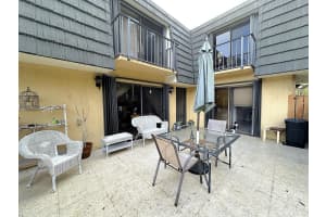 4701 47th Way, West Palm Beach, FL 33407 Sold 01/17/25