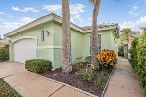 2543 Country Golf Drive, Wellington, FL 33414 - MLS#R11045122