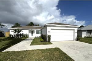 108 Stillwater Circle, Jupiter, FL 33458 Sold 02/18/25