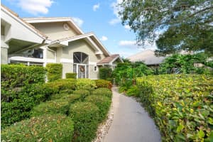 1009 SW Lighthouse Drive, Palm City, FL 34990 Sold 02/19/25