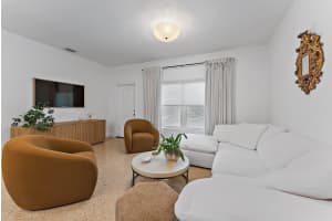 513 E Whitney Drive, Jupiter, FL 33458 Sold 11/26/25