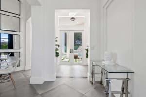 8163 Lakeview Drive, West Palm Beach