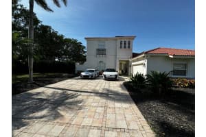 8163 Lakeview Drive, West Palm Beach, FL 33412 - MLS#R11045218