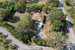 5945 65th Street, Vero Beach, FL 32967 Sold 01/13/25