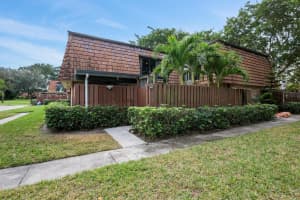 522 5th Lane, Greenacres, FL 33463 Sold 03/10/25